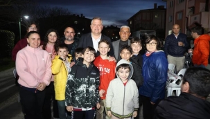 Urla'da Ramazan'ın bereketi dayanışma sofralarında paylaşıldı