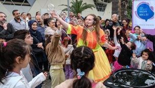 23 Nisan coşkusu İzmir'i sardı