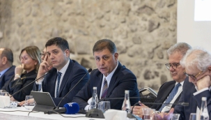 Başkan Tugay: Enerji güvenliği için şehirler kendi sistemlerini kurmalı