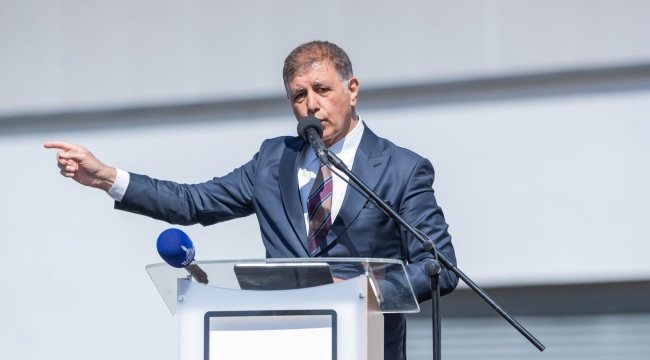 Başkan Tugay: Her zaman Güzelbahçe halkının yanında olacağım