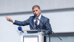 Başkan Tugay: Her zaman Güzelbahçe halkının yanında olacağım