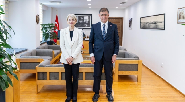 Başkan Tugay, İngiltere Büyükelçisi Morris'i ağırladı