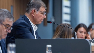 Başkan Tugay ve meclis üyelerinden tepki yürüyüşü