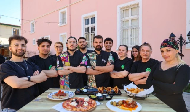 Buca'nın kalbinde dünya lezzetleri