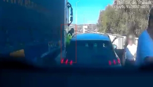 Yakıtı biten araca yardıma koşmuştu: Otoyol jandarması ölümden döndü
