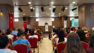 İzmir'in evde bakım modeli masaya yatırıldı