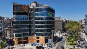 Konak'ın yeni hizmet binasında sona yaklaşıldı