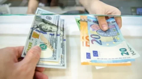 22 Ağustos 2026'da döviz kurları: dolar, euro ve sterlin kaç TL?