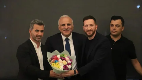Amedspor ve Erzurumspor FK'dan birlik çağrısı