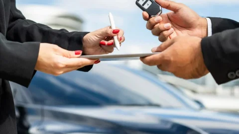 Araç kiralamada yeni dönem: yaş ve kilometre sınırı geliyor