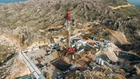 Bakan Bayraktar: Gabar'da günlük üretim 83 bin varile ulaştı