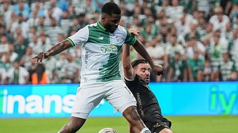 Bursaspor taraftarının önünde Iğdır FK'yı 1-0 mağlup etti