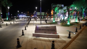 Çandarlı'nın yeni Cumhuriyet Meydanı açılıyor