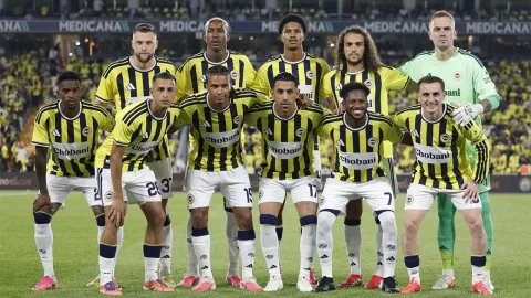 Fenerbahçe, Lyon maçı için UEFA'ya kadrosunu bildirdi