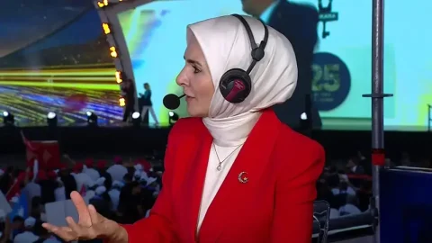 Göktaş: Çocukları algoritmanın insafına bırakmayacağız
