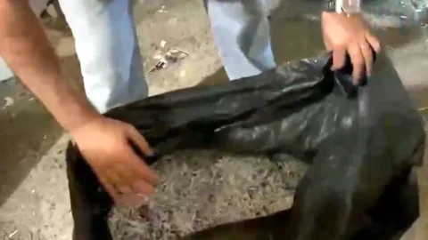 İstanbul'da imha amacıyla parçalanmış evraklar ele geçirildi