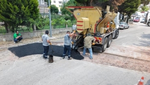 Karşıyaka'da yollar yenileniyor, kent güzelleşiyor