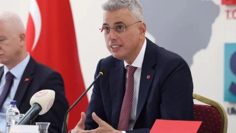 Memişoğlu: Ölümlerin yarısından fazlasına dolaşım hastalıkları ve tümörler neden oluyor