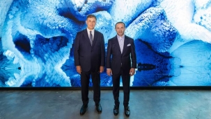 Nâzım Hikmet'in yaşamına çok katmanlı bir yolculuk
