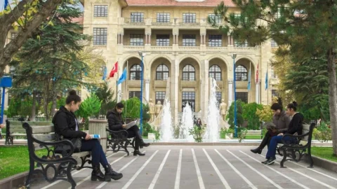 Öğrenci affı önceki aflardan yararlananları da kapsıyor