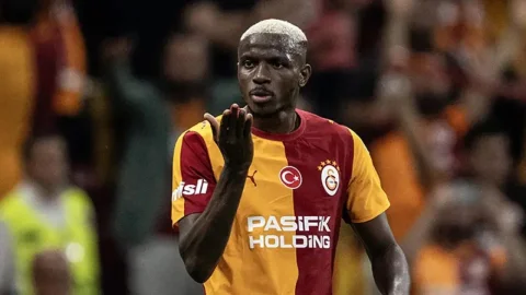 Osimhen'den transfer iddialarına beklenen yanıt