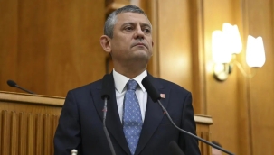 Özel'den İzmir'de cezaevi ziyareti