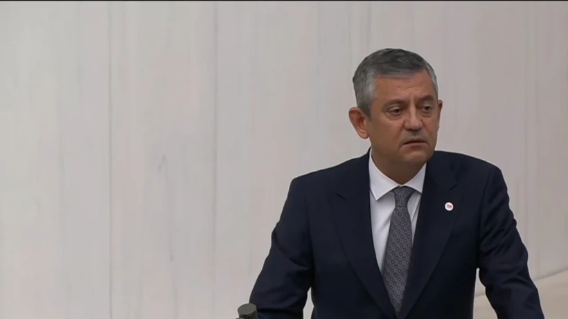 Özgür Özel YENİ Parti'nin Kararını Açıkladı: 'Barışın Önünde Durmayacağız'