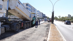 Aliağa ve Seferihisar'da yollar yenileniyor