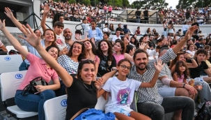 İEF'de 9 Eylül coşkusu