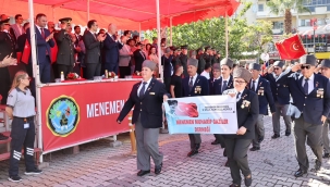 Kurtuluş coşkusu Menemen'i sardı
